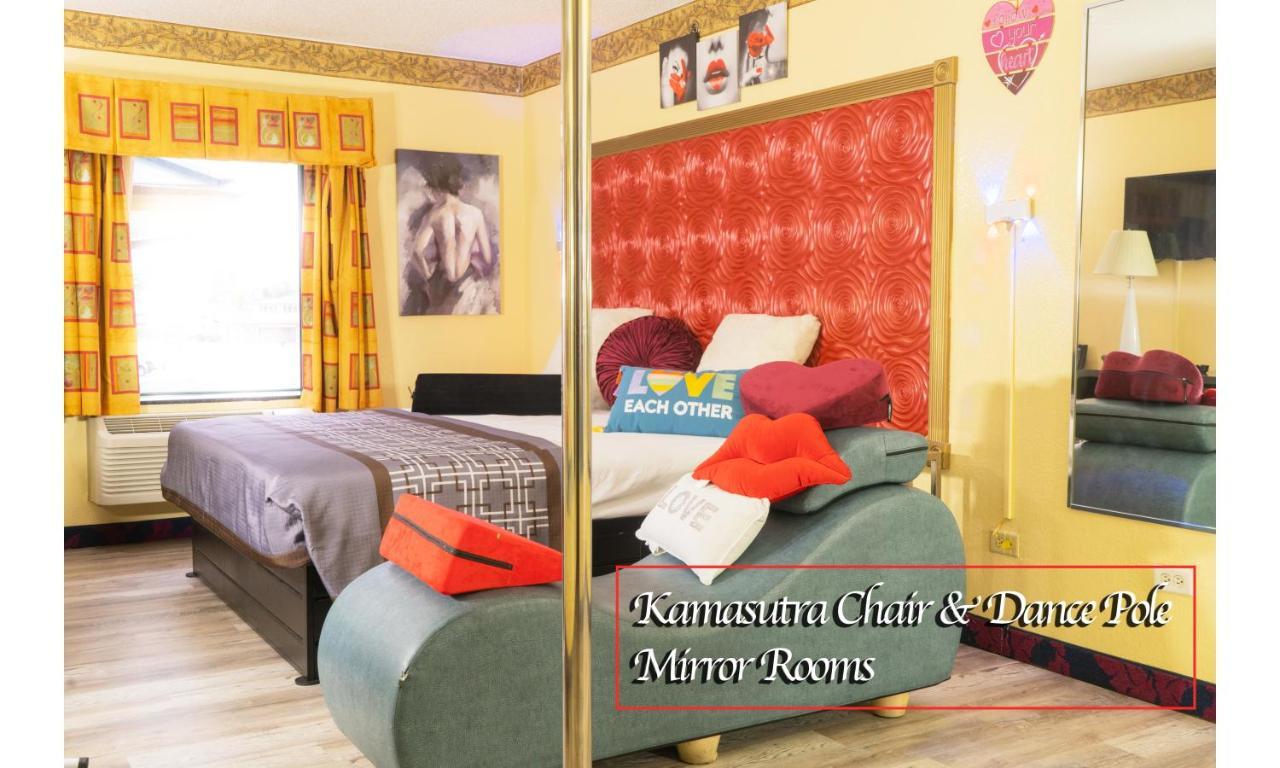 Luxe Romantic Suites Dolton المظهر الخارجي الصورة