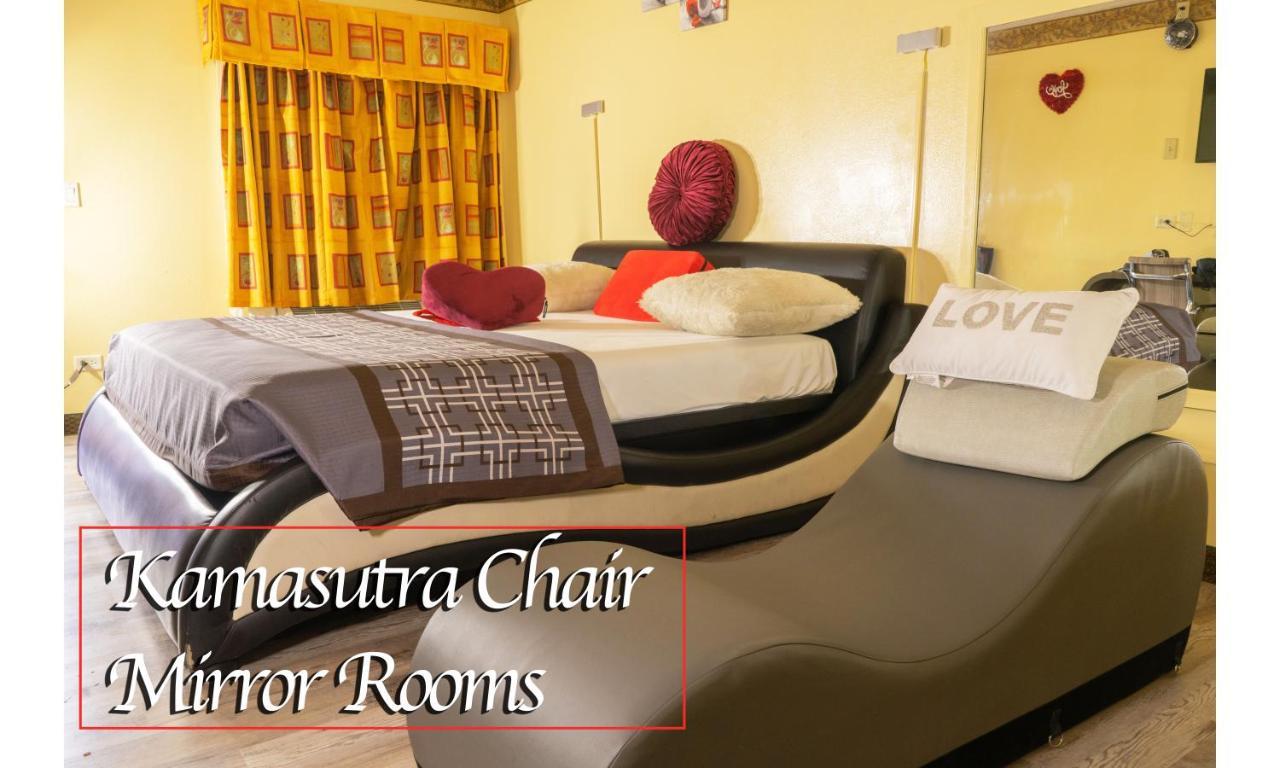 Luxe Romantic Suites Dolton المظهر الخارجي الصورة